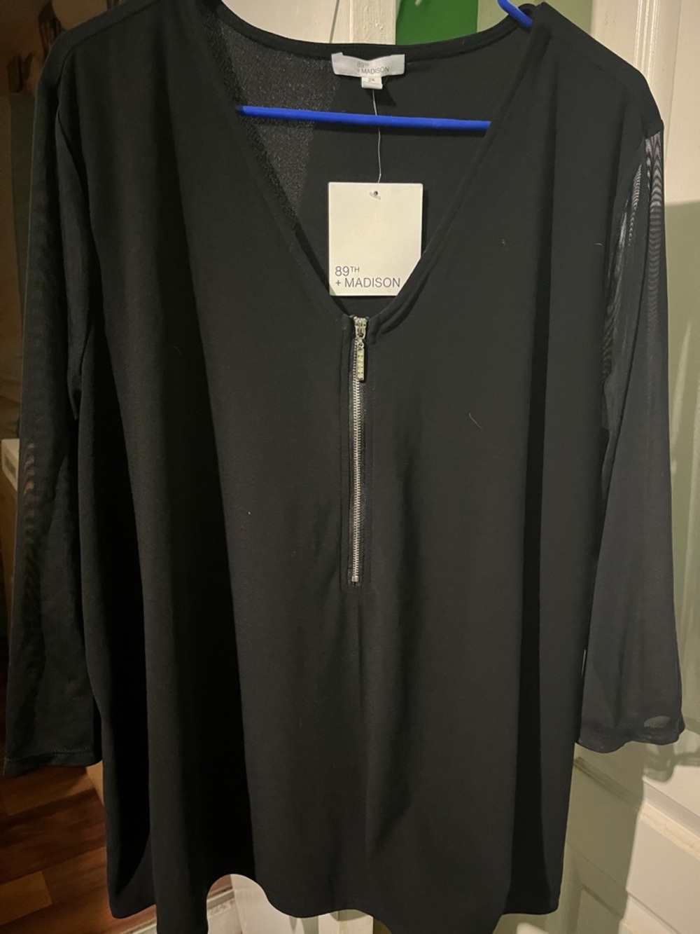 89th & Madison Black V-Neck Zip Tunic with Sheer Sleeves